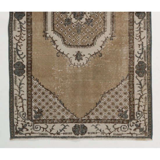 Authentic Vintage Turkish Oushak Rug Authentic Vintage Turkish Oushak Rug