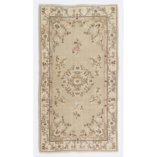 Art Deco Chinese Inspired Vintage Handmade Turkish Wool Rug in Oatmea Color Art Deco Chinese Inspired Vintage Handmade Turkish Wool Rug in Oatmea Color