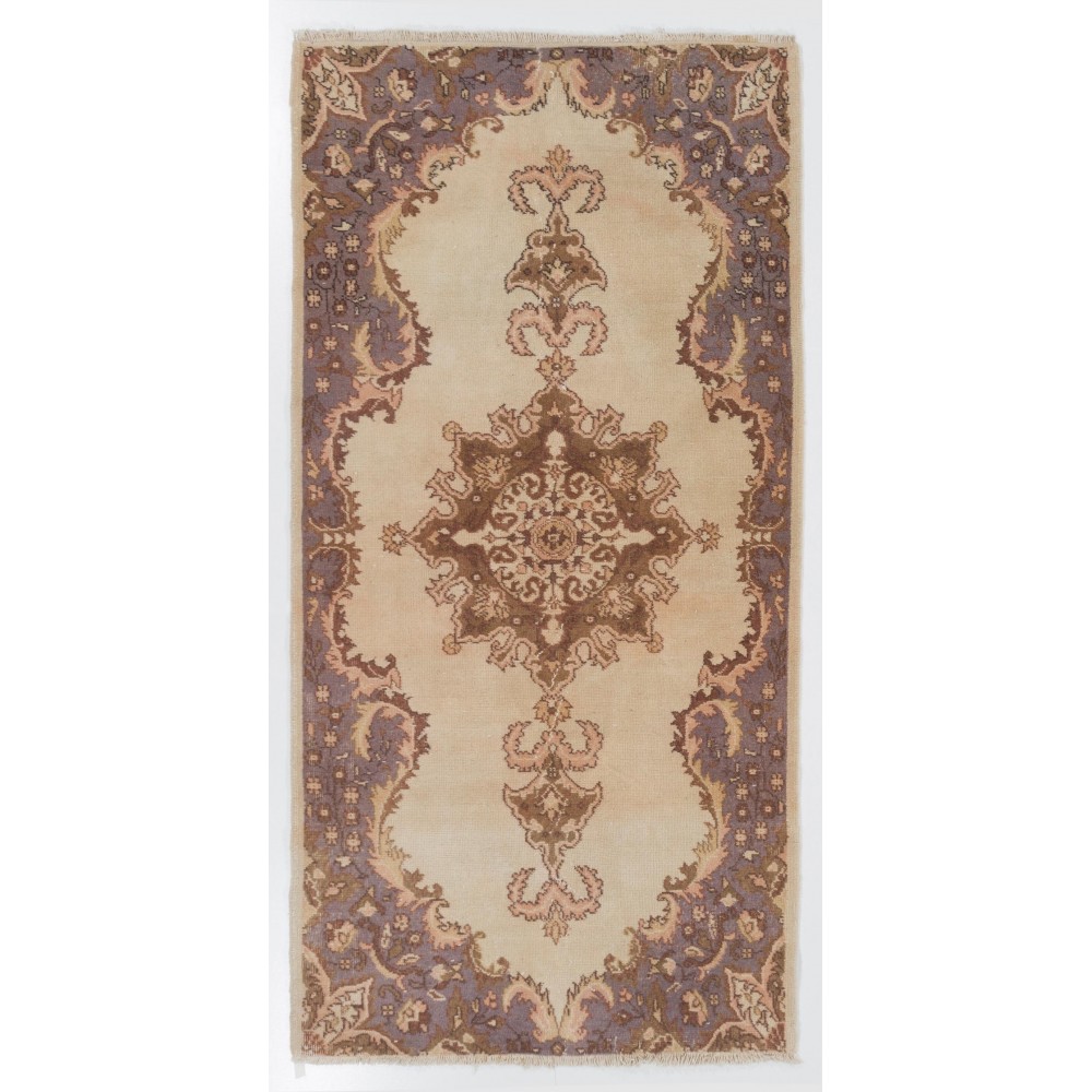 Hand-knotted Vintage Anatolian Oushak Rug in Soft Colors with Medallion Design. Woolen Floor Covering