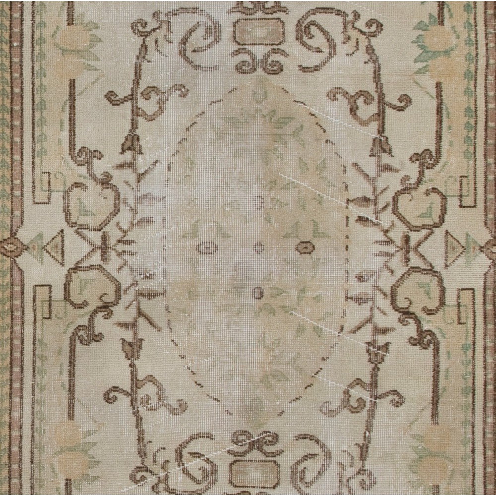 Vintage Baroque Style Rug. Handknotted Turkish Wool Rug