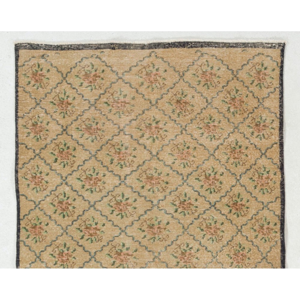 Hand-Knotted Vintage Floral Design Turkish Rug. Wool Carpet, Floor Covering
