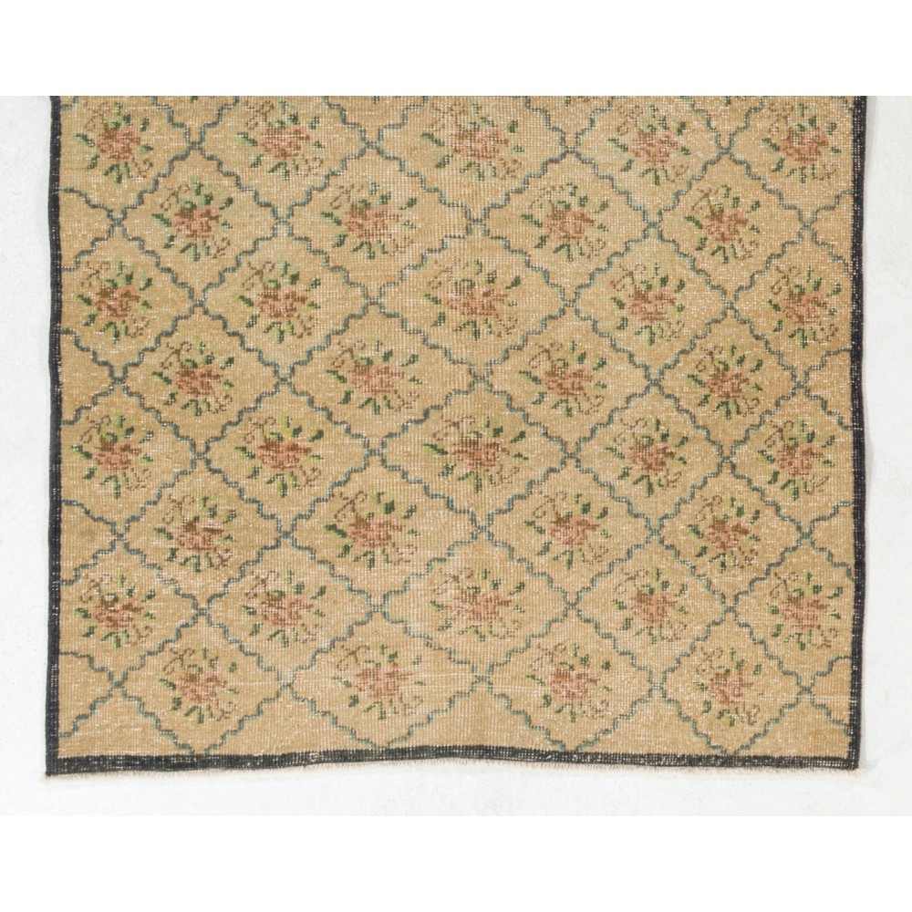 Hand-Knotted Vintage Floral Design Turkish Rug. Wool Carpet, Floor Covering