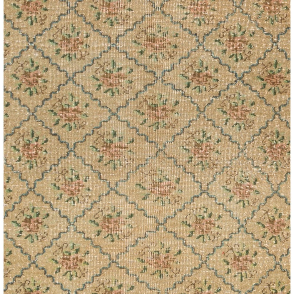 Hand-Knotted Vintage Floral Design Turkish Rug. Wool Carpet, Floor Covering