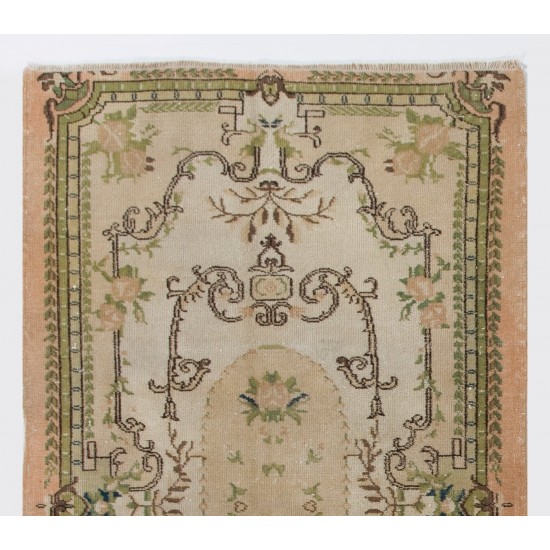 Vintage Baroque Style Rug, Finely Hand-knotted Wool Carpet