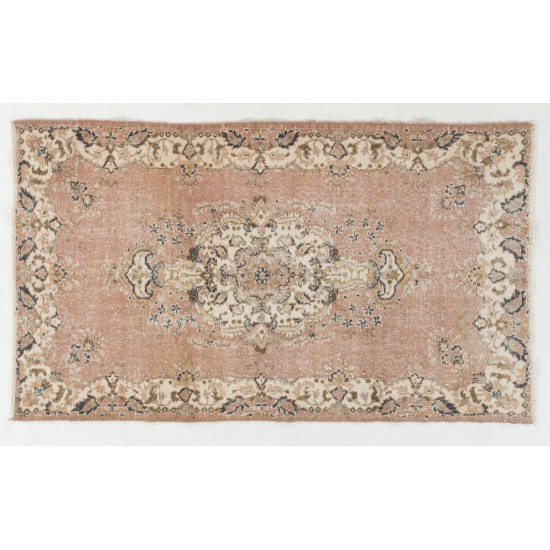 Fine Hand-Knotted Area Rug with Medallion Design in Soft Tones. Vintage Carpet, Woolen Floor Covering Fine Hand-Knotted Area Rug with Medallion Design in Soft Tones. Vintage Carpet, Woolen Floor Covering