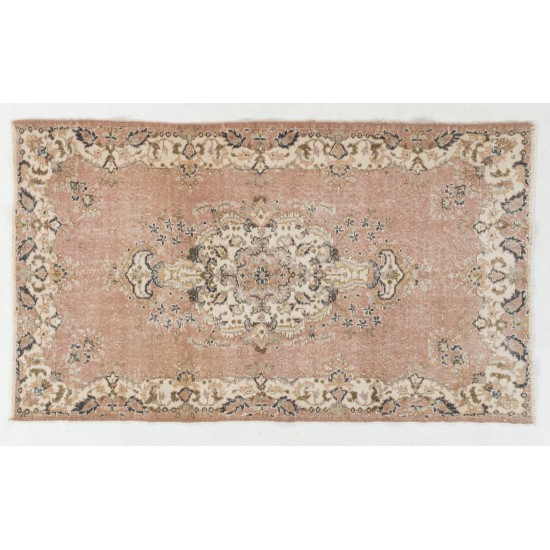 Fine Hand-Knotted Area Rug with Medallion Design in Soft Tones. Vintage Carpet, Woolen Floor Covering