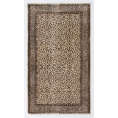 Vintage Handknotted Floral Design Wool Accent Rug for Rustic, Country & Farmhouse Decor