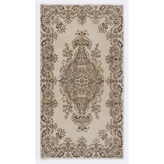 Hand-knotted Vintage Medallion Design Turkish Area Rug in Neutral Colors Hand-knotted Vintage Medallion Design Turkish Area Rug in Neutral Colors
