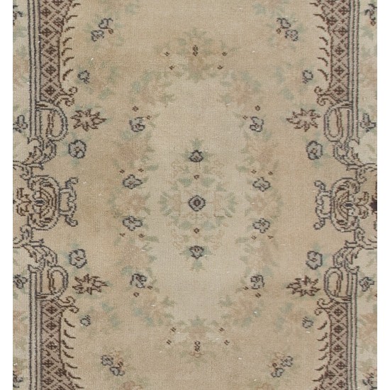 Hand-knotted Vintage Turkish Rug with Baroque Design in Neutral Colors, Wool Carpet Hand-knotted Vintage Turkish Rug with Baroque Design in Neutral Colors, Wool Carpet