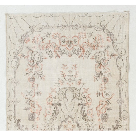 Vintage Anatolian Oushak Accent Rug in Soft Colors. Woolen Floor Covering