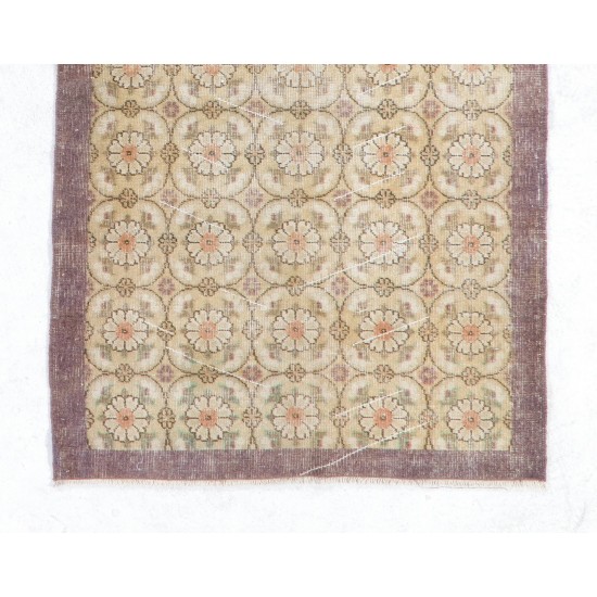 Floral Patterned Vintage Handmade Anatolian Accent Rug Floral Patterned Vintage Handmade Anatolian Accent Rug