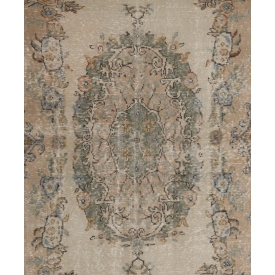 Antique Washed Vintage Turkish Oushak Rug. Wool Carpet. Floor Covering Antique Washed Vintage Turkish Oushak Rug. Wool Carpet. Floor Covering