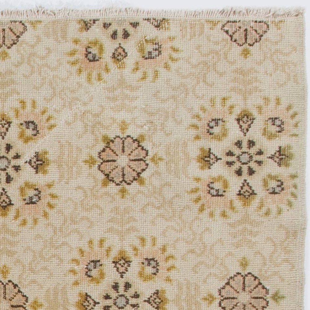 Vintage Turkish Deco Wool Rug, Handmade Floral Patterned Small Carpet