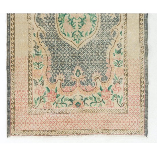 Hand-Knotted Central Anatolian Rug in Soft Colors. One-of-a-Kind Vintage Oushak Carpet Hand-Knotted Central Anatolian Rug in Soft Colors. One-of-a-Kind Vintage Oushak Carpet
