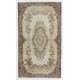 Hand-Knotted Vintage Central Anatolian Area Rug with Medallion Design. Woolen Floor Covering