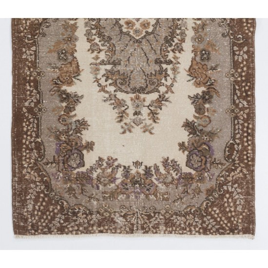 Handmade Vintage Floral Medallion Design Turkish Rug for Home & Office Handmade Vintage Floral Medallion Design Turkish Rug for Home & Office