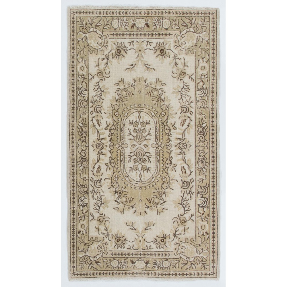 Vintage French Aubusson Design Rug in Neutral Colors, Wool Handmade Carpet