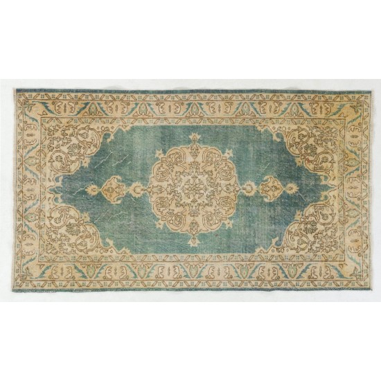 Mid-Century Hand-Knotted Turkish Area Rug. Vintage Oushak Carpet in Soft Colors. Very Good Condition