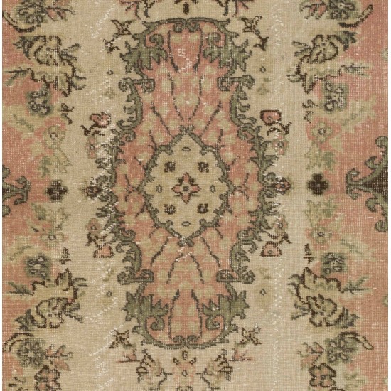 Mid-Century Hand-Knotted Turkish Area Rug. Vintage Oushak Carpet in Soft Colors. Very Good Condition