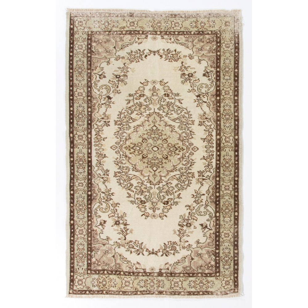 Vintage Handmade Turkish Oushak Rug in Neutral Colors. Woolen Floor Covering
