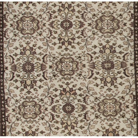 Floral Patterned Vintage Hand-Knotted Anatolian Oushak Rug Floral Patterned Vintage Hand-Knotted Anatolian Oushak Rug