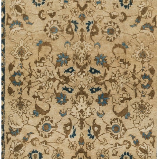 Fine Vintage Central Anatolian Turkish Rug. Handmade Carpet Fine Vintage Central Anatolian Turkish Rug. Handmade Carpet