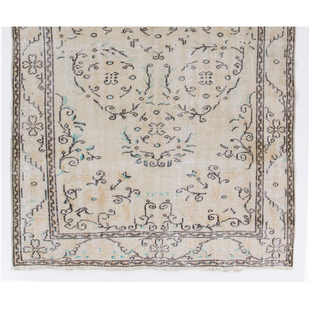 Vintage Handmade Turkish Oushak Rug. Ideal for Office and Home Decor