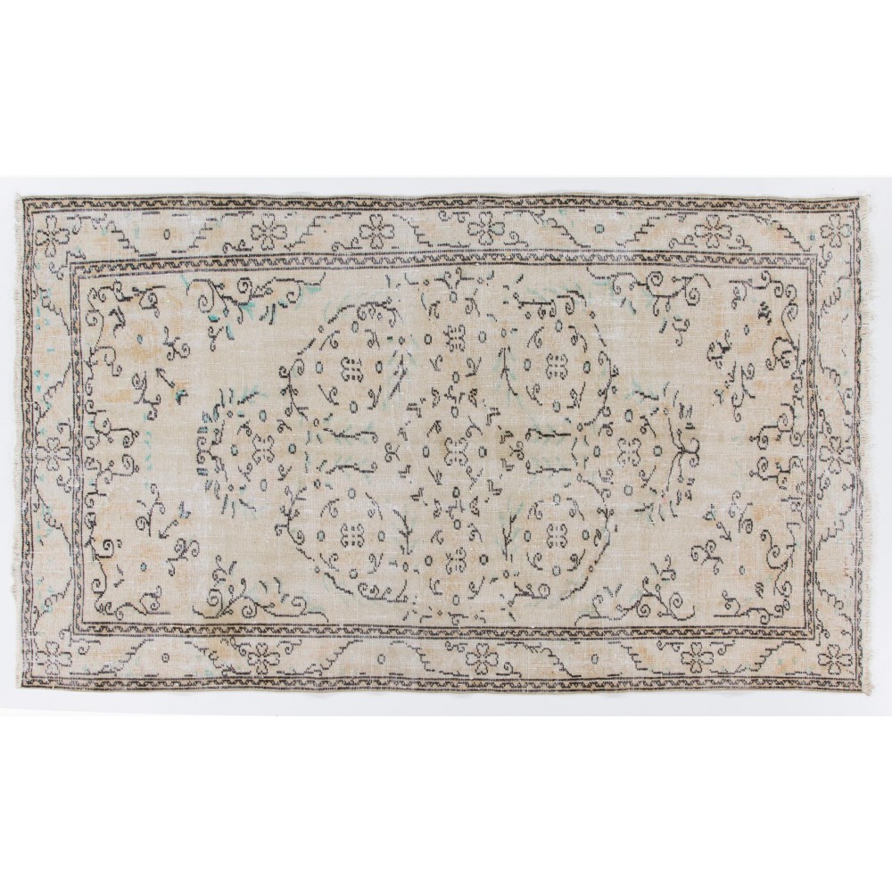 Vintage Handmade Turkish Oushak Rug. Ideal for Office and Home Decor