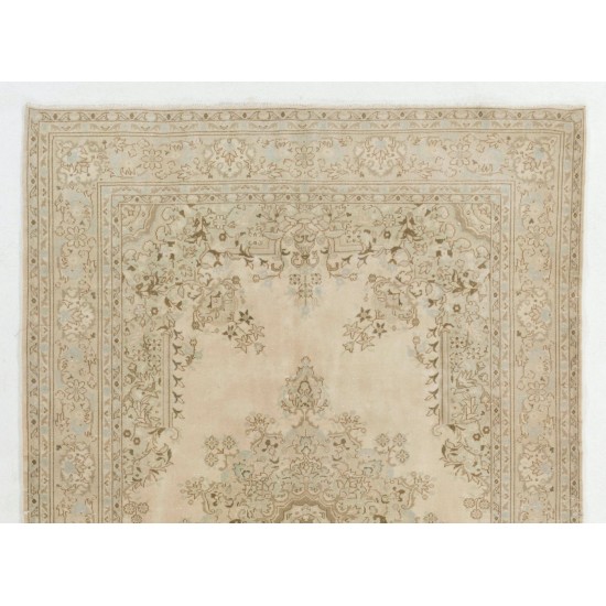 Hand-knotted Vintage Turkish Area Rug with Medallion Design