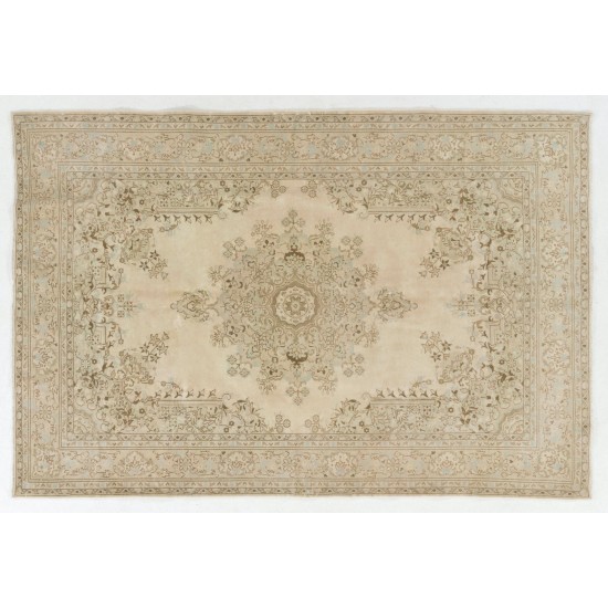 Hand-knotted Vintage Turkish Area Rug with Medallion Design