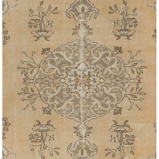 Fine Vintage Anatolian Rug, Natural Undyed Wool. Light Brown, Beige, Sand Colors Fine Vintage Anatolian Rug, Natural Undyed Wool. Light Brown, Beige, Sand Colors