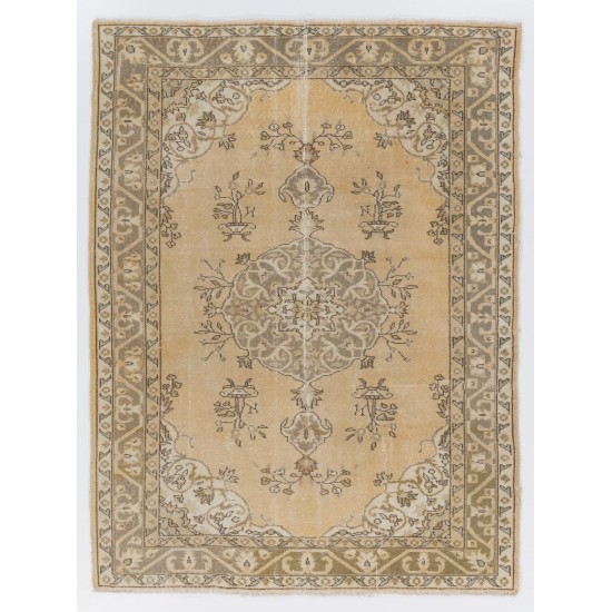 Fine Vintage Anatolian Rug, Natural Undyed Wool. Light Brown, Beige, Sand Colors