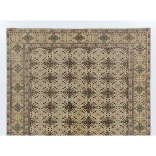 Rare Vintage Turkish Kayseri Rug with Attractive Colors, Ca 1940 Rare Vintage Turkish Kayseri Rug with Attractive Colors, Ca 1940