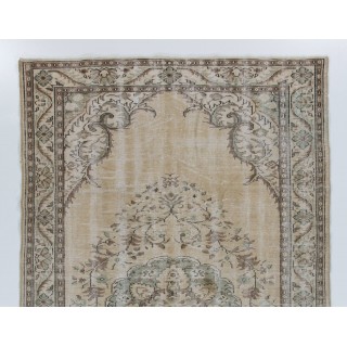 Vintage Handmade Turkish Oushak Rug in Neutral Colors