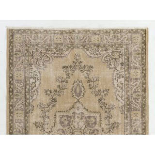 Vintage Handmade Turkish Area Rug with Medallion Design,