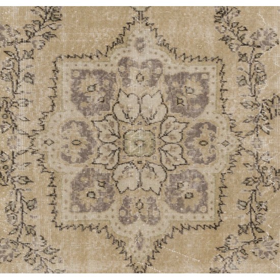 Hand-knotted Vintage Turkish Area Rug with Medallion Design