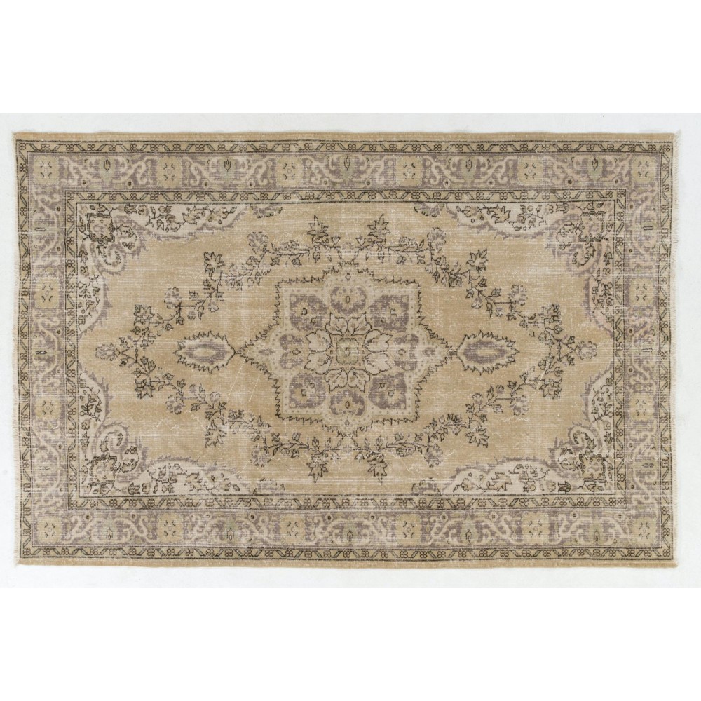 Vintage Handmade Turkish Area Rug with Medallion Design,