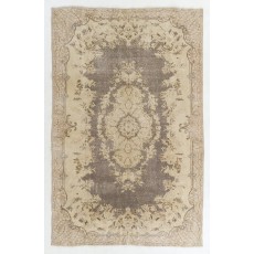 Vintage Handmade Turkish Wool Area Rug in Grey & Beige with Floral Medallion Design