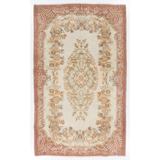 Antique Washed Hand-Knotted Vintage Anatolian Area Rug with Medallion Design. Antique Washed Hand-Knotted Vintage Anatolian Area Rug with Medallion Design.