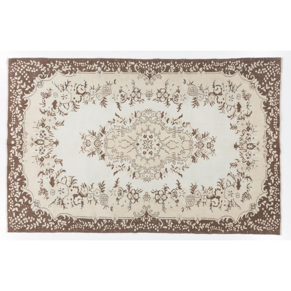 Vintage Handmade Medallion Design Turkish Oushak Rug