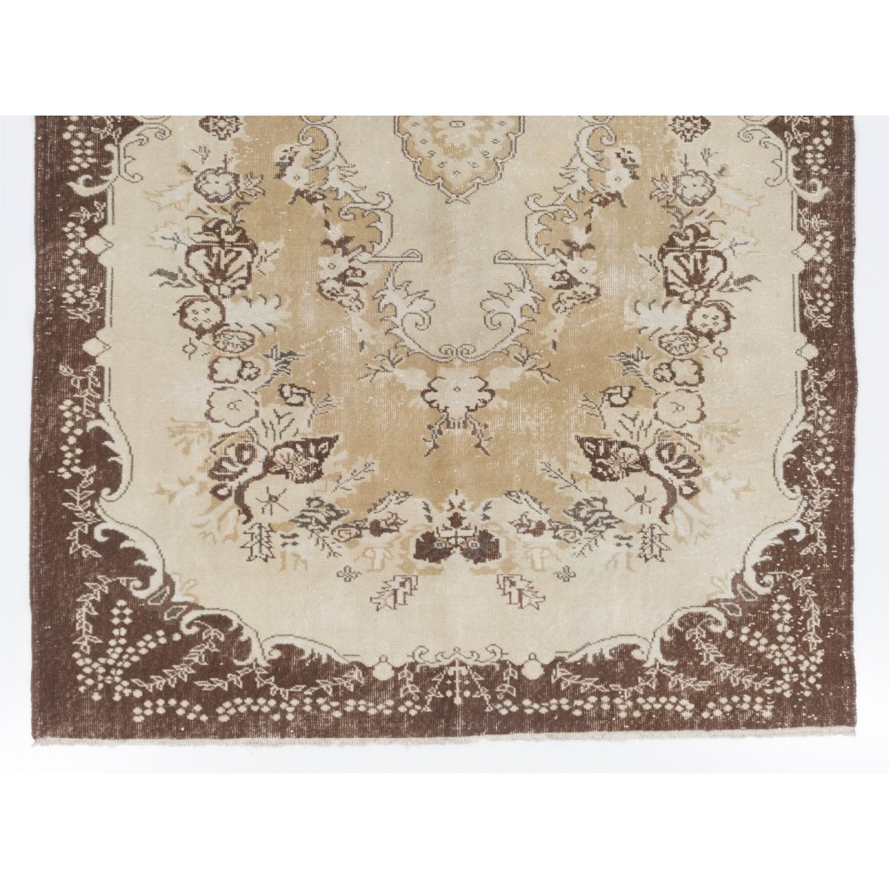 Handmade Garden Design Eastern Rug. Made of Natural Beige, Brown and Sand color Wool