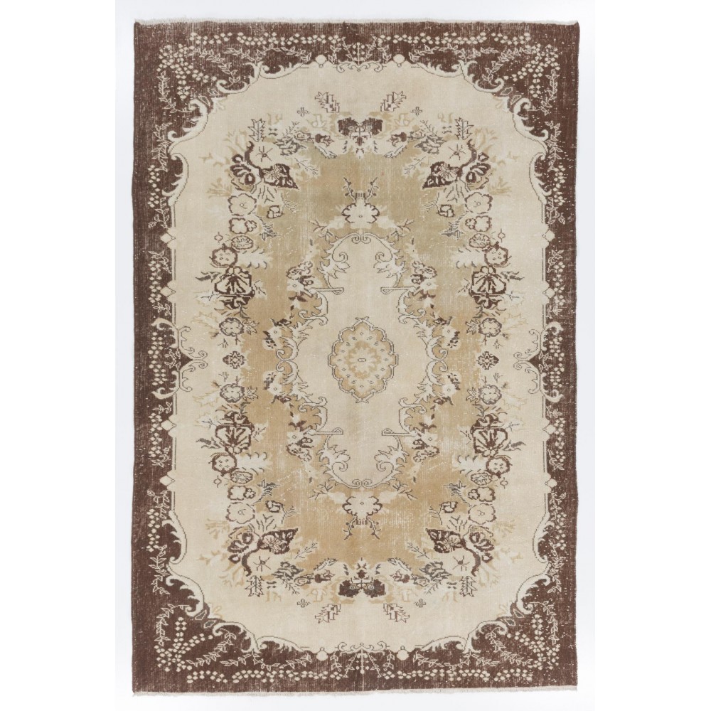 Handmade Garden Design Eastern Rug. Made of Natural Beige, Brown and Sand color Wool