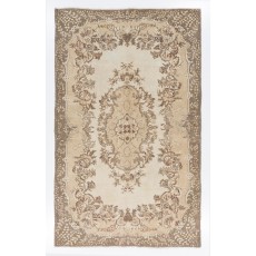 Vintage Hand-knotted Medallion Design Turkish Wool Area Rug for Rustic, Country & Farmhouse Decor