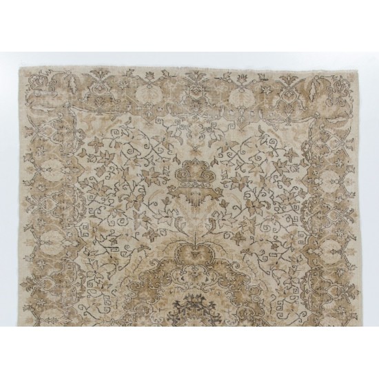 1960s Handmade Turkish Oushak Medallion Design Wool Area Rug 1960s Handmade Turkish Oushak Medallion Design Wool Area Rug