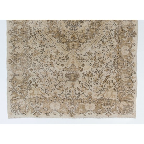 1960s Handmade Turkish Oushak Medallion Design Wool Area Rug 1960s Handmade Turkish Oushak Medallion Design Wool Area Rug