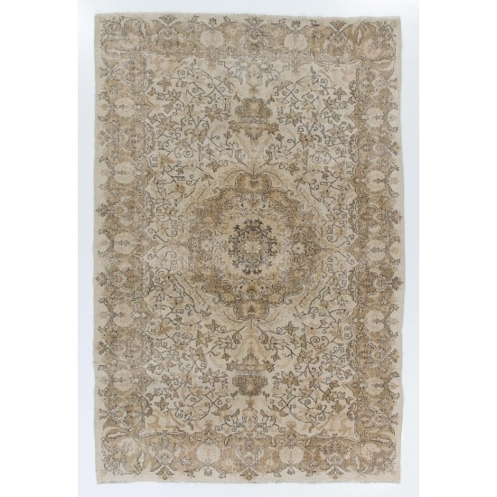 1960s Handmade Turkish Oushak Medallion Design Wool Area Rug 1960s Handmade Turkish Oushak Medallion Design Wool Area Rug