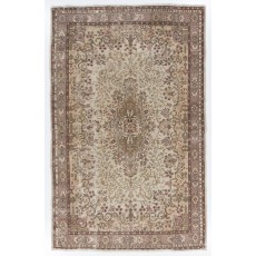 One of a Kind Vintage Anatolian Oushak Rug. Hand-Knotted Wool Carpet