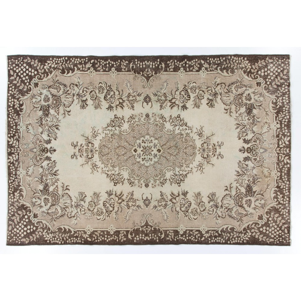 Vintage Garden Design Traditional Handmade Wool Rug from Turkey