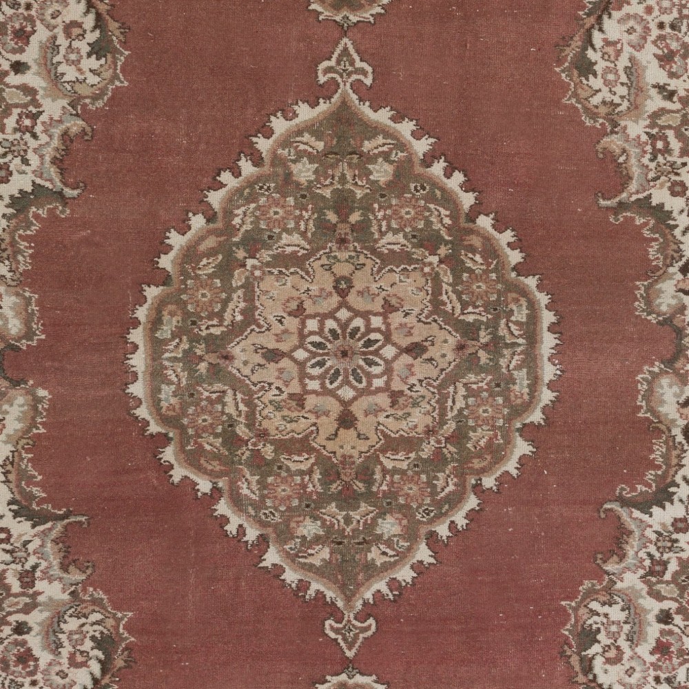 Vintage Hand Knotted Turkish Oushak Rug with Medallion Design Vintage Hand Knotted Turkish Oushak Rug with Medallion Design