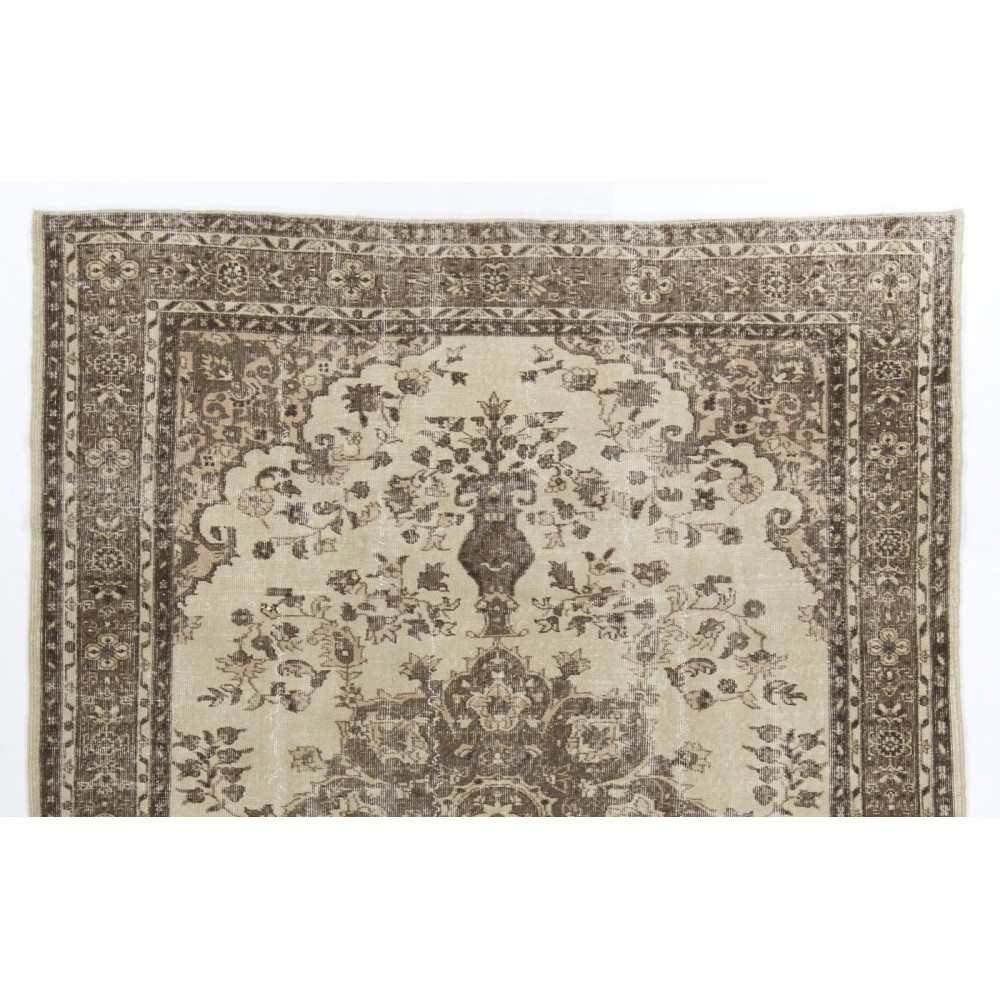 Vintage Handmade Turkish Oushak Rug. Great for Office & Home